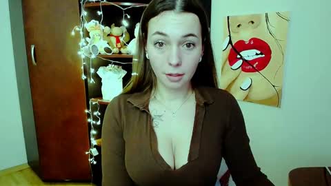 Vikki online show from February 11, 2025, 1:41 pm