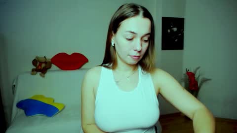 Vikki online show from December 14, 2025, 12:32 pm