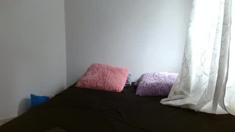 maaddy_thompson online show from November 2, 2025, 6:21 pm