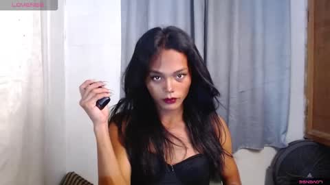 Divina online show from May 25, 2026, 10:43 am