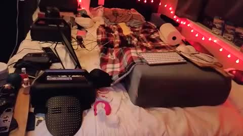 mac1119 online show from February 20, 2026, 6:37 am