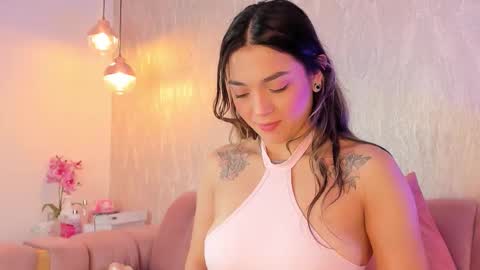 Maca online show from October 15, 2025, 11:43 am