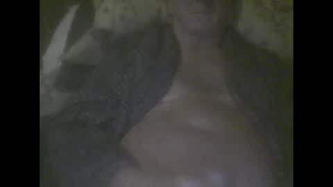 macbewdekan25 online show from November 30, 2025, 1:15 pm