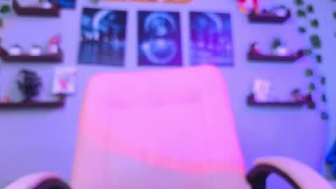 Snapshot of macey_hairy chatting on December 13, 2024, 7:32 pm Macey Elliot Modelo Independiente online show from December 13, 2024, 7:32 pm