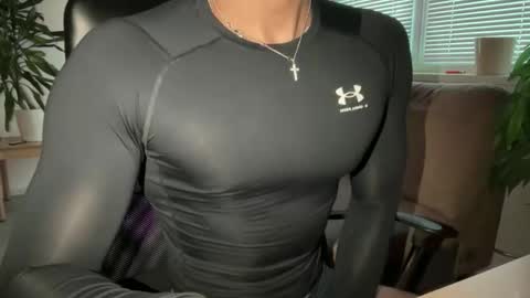 machine_15_ online show from April 19, 2026, 6:10 pm