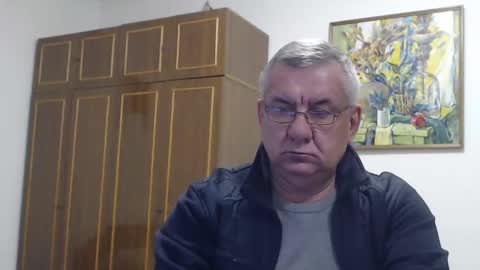 Macho online show from December 31, 2024, 6:13 pm