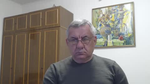 Macho online show from April 29, 2026, 5:52 pm