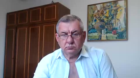 Macho online show from June 29, 2026, 1:44 pm