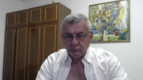 Macho online show from July 1, 2026, 7:57 pm