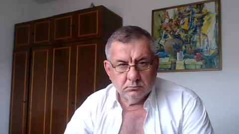 Macho online show from July 4, 2026, 2:56 pm