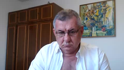 Macho online show from July 6, 2026, 4:42 pm