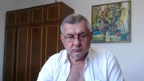 Macho online show from July 12, 2026, 2:52 pm