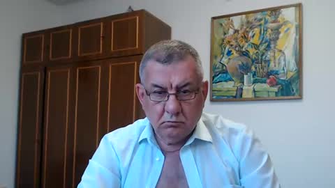 Macho online show from July 27, 2026, 5:09 pm