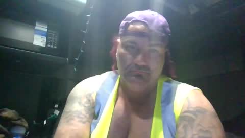 Snapshot of machuelbibliotecario chatting on December 10, 2024, 9:44 am machu el bibliotecario online show from December 10, 2024, 9:44 am