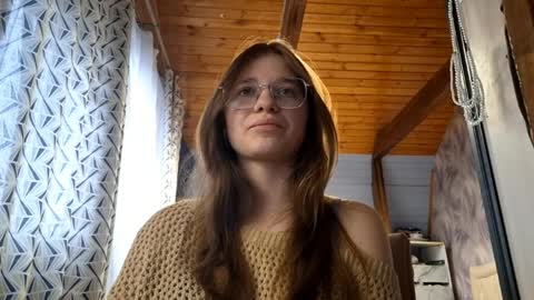 Cynthia online show from April 2, 2026, 12:03 pm