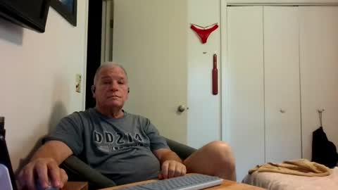 mackdocc001 online show from July 7, 2026, 5:39 pm