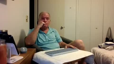 mackdocc001 online show from July 28, 2026, 8:52 pm