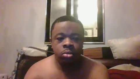 Snapshot of macksexy1996 chatting on October 7, 2025, 5:15 am Anthony online show from October 7, 2025, 5:15 am