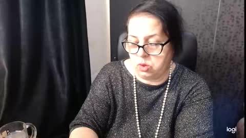 Snapshot of madam_sanjanne chatting on October 7, 2025, 6:54 am Madam Sanjanne online show from October 7, 2025, 6:54 am