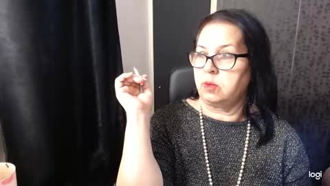 Snapshot of madam_sanjanne chatting on October 17, 2025, 2:26 am Madam Sanjanne online show from October 17, 2025, 2:26 am