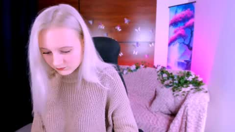 Snapshot of madam_ulis chatting on December 28, 2024, 10:47 am Ulis online show from December 28, 2024, 10:47 am