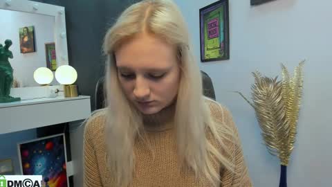 Snapshot of madam_ulis chatting on February 3, 2025, 12:03 pm Ulis online show from February 3, 2025, 12:03 pm