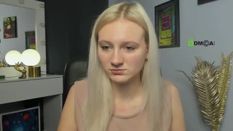 Snapshot of madam_ulis chatting on February 4, 2025, 1:06 pm Ulis online show from February 4, 2025, 1:06 pm