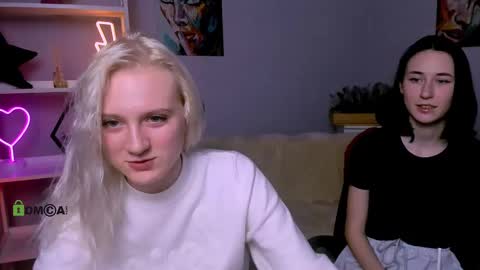 Snapshot of madam_ulis chatting on March 10, 2025, 5:50 pm Ulis online show from March 10, 2025, 5:50 pm