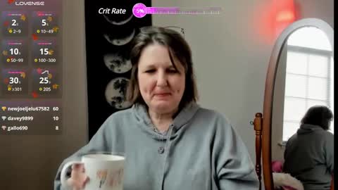 Snapshot of madam_verity chatting on January 17, 2025, 8:55 pm Madam Verity online show from January 17, 2025, 8:55 pm