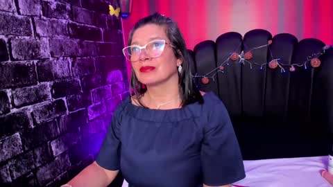 Snapshot of madame_jay chatting on January 18, 2025, 10:06 pm Jayden online show from January 18, 2025, 10:06 pm