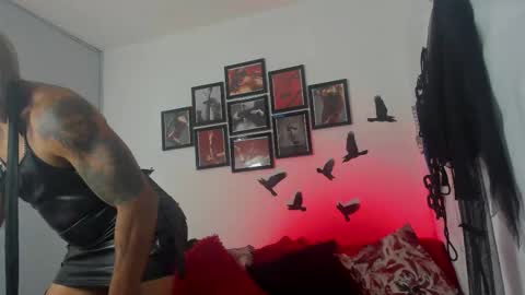 Snapshot of madamelilith_cg chatting on November 4, 2025, 2:54 am Madame lilith online show from November 4, 2025, 2:54 am