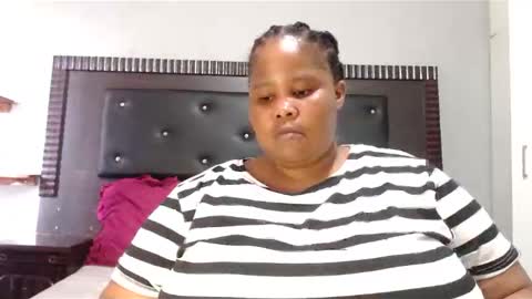 madamzee online show from January 6, 2025, 8:46 am