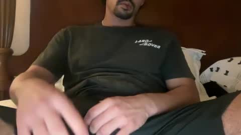 maddaewg101 online show from September 19, 2025, 2:35 am