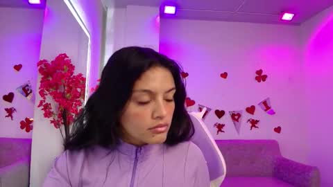 maddie_t18 online show from February 17, 2026, 11:18 am