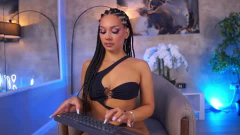 Maddie online show from May 30, 2026, 9:50 am