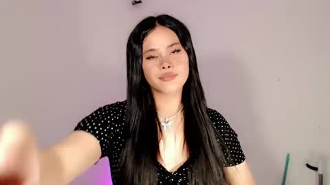 Snapshot of maddiejackson chatting on February 1, 2025, 4:54 pm Im ZY DONT FORGET TO FOLLOW ME - online show from February 1, 2025, 4:54 pm
