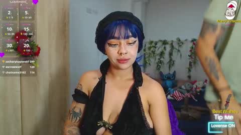 maddiie and clyde online show from December 2, 2025, 4:18 am