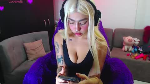 maddiie and clyde online show from March 17, 2026, 11:08 pm