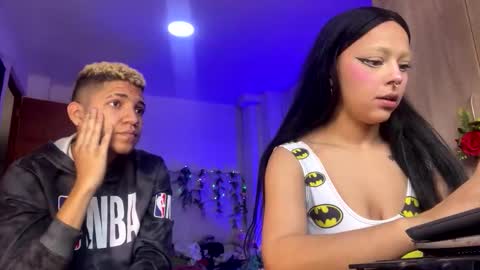 Maddie online show from December 21, 2025, 2:02 pm