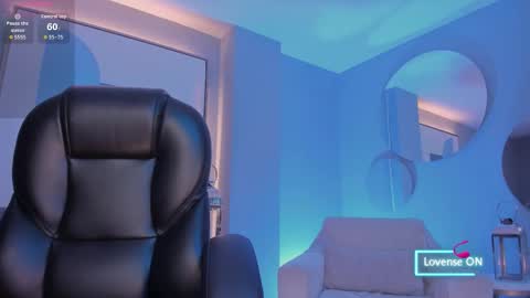 Maddison online show from November 8, 2025, 3:29 am