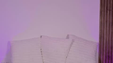 Maddy online show from November 13, 2025, 8:19 pm