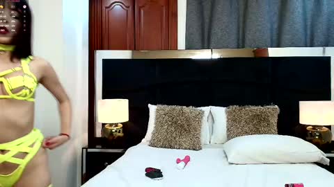  Maddy  online show from March 7, 2025, 1:53 am