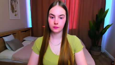 maddy_gate online show from April 4, 2026, 3:53 pm