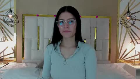 Snapshot of maddy_jacksonw chatting on September 15, 2025, 11:43 am Maddy online show from September 15, 2025, 11:43 am