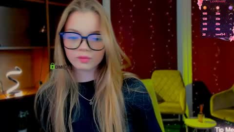 maddy moah online show from April 25, 2026, 1:41 pm