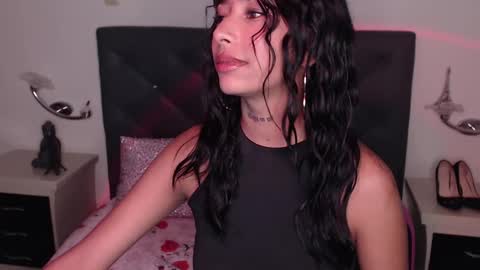 Snapshot of maddy_parker_ chatting on March 7, 2025, 7:27 pm Maddy Parker online show from March 7, 2025, 7:27 pm