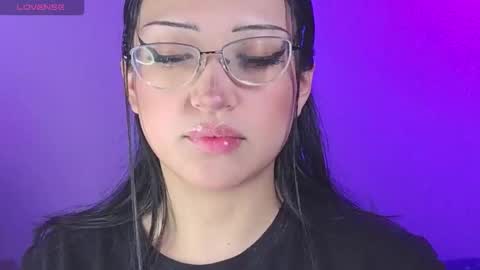 Snapshot of maddyghost chatting on November 11, 2025, 10:43 pm Please followme and rate me your thumbs up online show from November 11, 2025, 10:43 pm