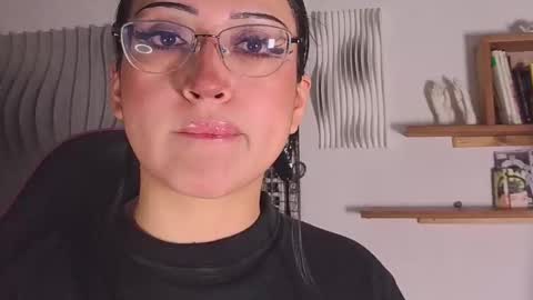 Snapshot of maddyghost chatting on November 21, 2025, 11:03 pm Please followme and rate me your thumbs up online show from November 21, 2025, 11:03 pm