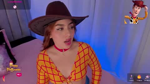 Snapshot of maddylennon chatting on November 1, 2025, 4:36 am Lina online show from November 1, 2025, 4:36 am