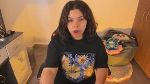 madelaine_taylor online show from October 5, 2025, 4:05 pm